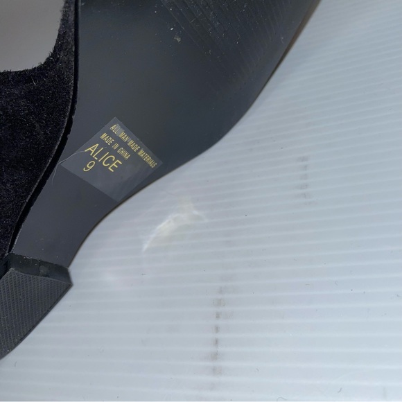 Luichiny Alice Chrome tip open toe Black Wedge w/ Black bows w/ Vintage buckles - Picture 14 of 15